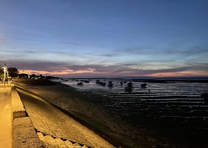 Сasa de vacaciones La Voile Bleue De *